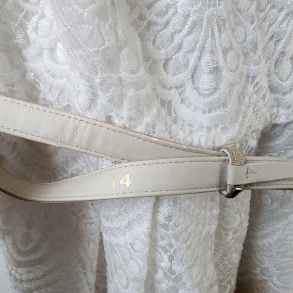 White House Black Market Lace Fit and Flare Dress Cream Champagne Tan Size 14 - Picture 11 of 14